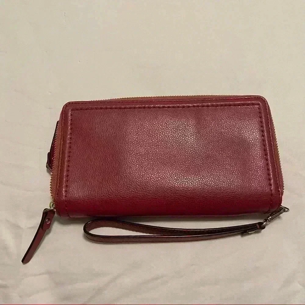 Kate Spade Wallet With Wristlet